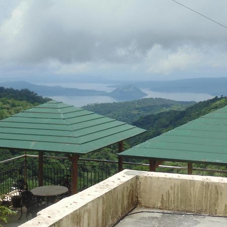 Royal Taal Inn Tagaytay City Exterior foto